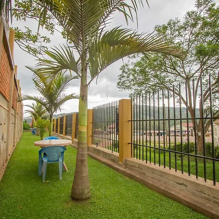 Bed & Breakfast Albertine Tourist 3*