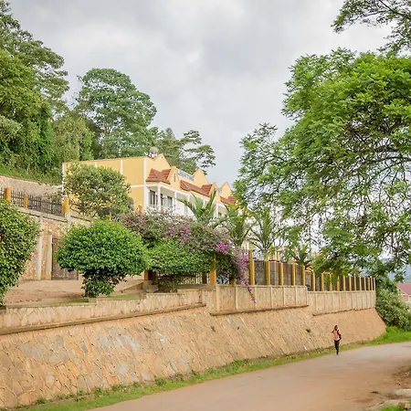 Bed & Breakfast Albertine Tourist Kabale