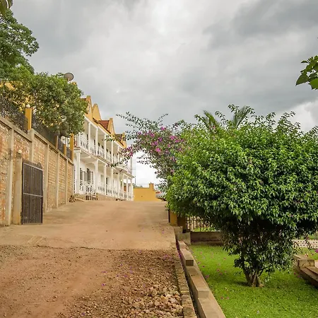 Albertine Tourist Kabale