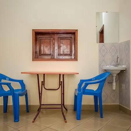 Albertine Tourist 3* Kabale